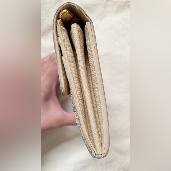 Louis Vuitton Long White Damier Azur Checkered Women's Wallet - Picture 7 of 9